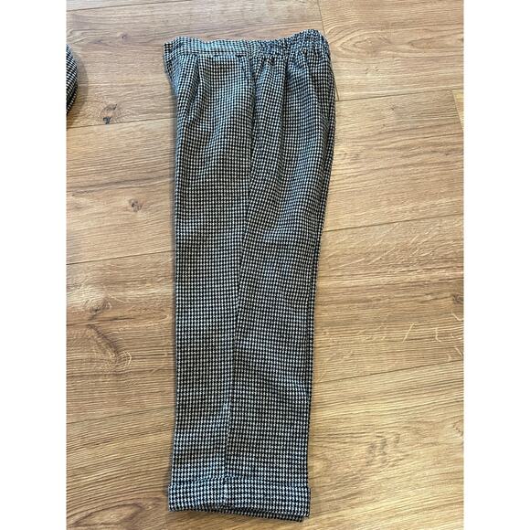 Boys Vintage Houndstooth Pleated Trousers with Flat Houndstooth Hat - Picture 2 of 8